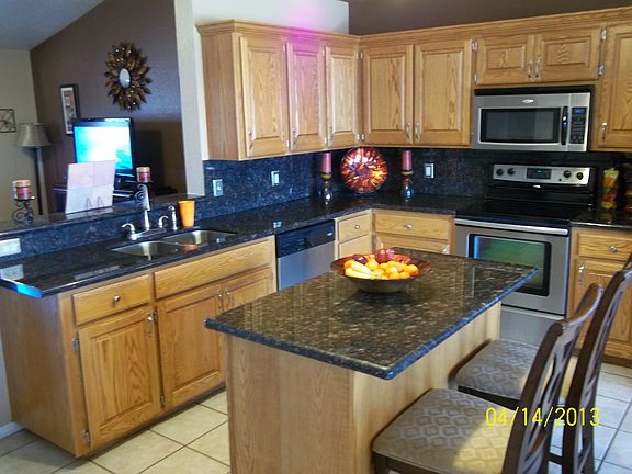 5th image of 150 Calhoon St