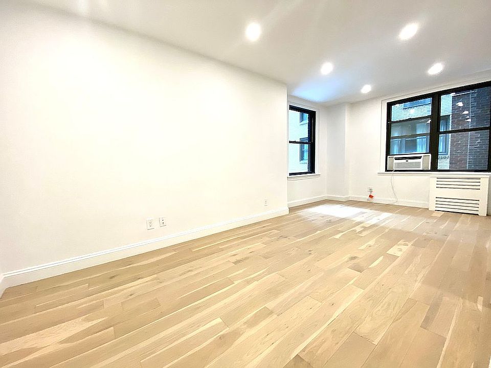 1st image of 160 E 48th St #B9b
