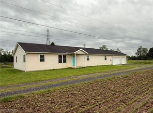 6920 Riverside Rd SE, Gnadenhutten, OH 44629