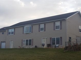 24768 Grandview Rd, Elkport, IA 52044