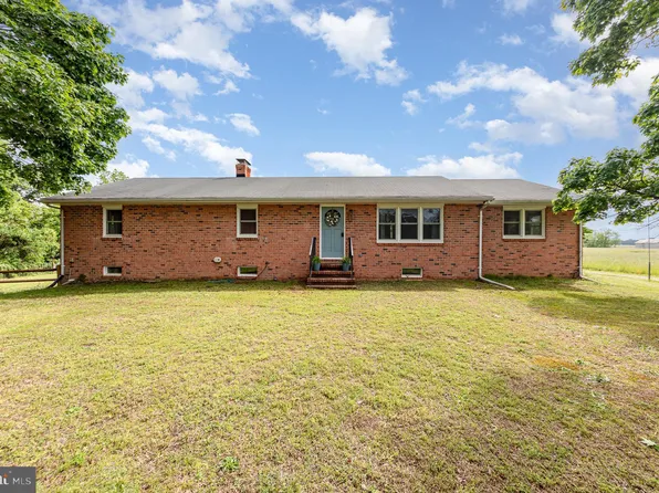 24065 Kings Hwy, Warsaw, VA 22572