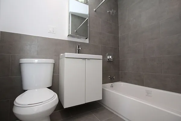 Rented by Nooklyn NYC LLC | media 9