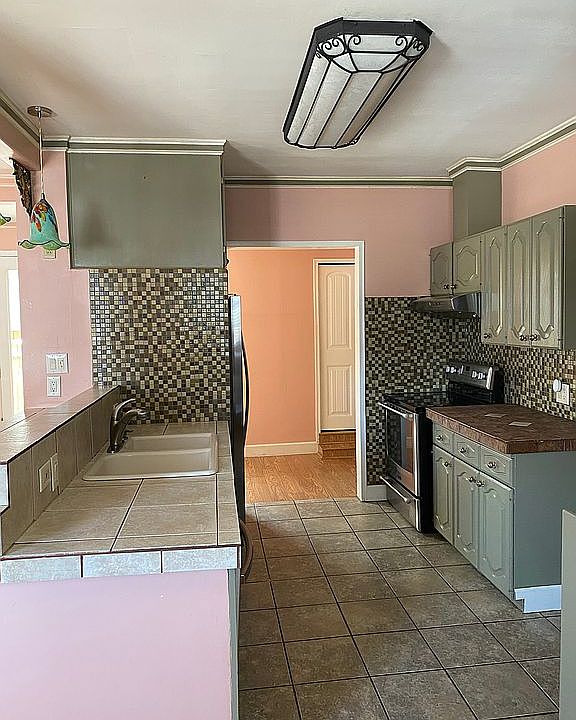 Kitchen main house