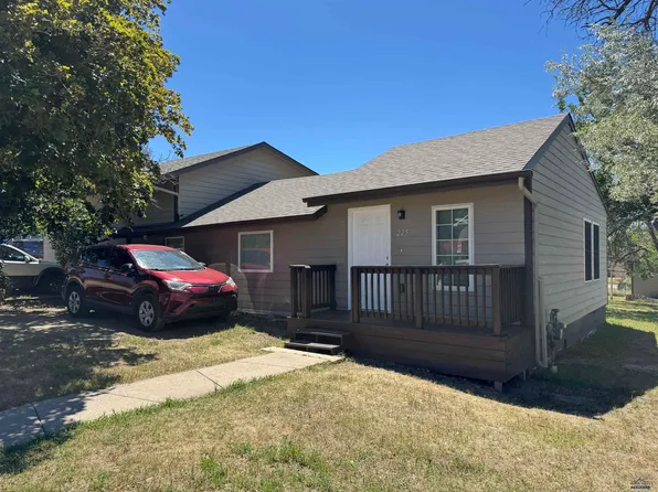 225 Patton St, Rapid City, SD 57701