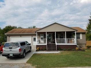 141 Short Bark Rd, Madisonville, TN 37354