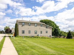 N1788 County Road R, Lebanon, WI 53047