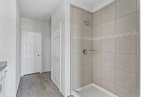 566 Ruthye Ln — Photo 13