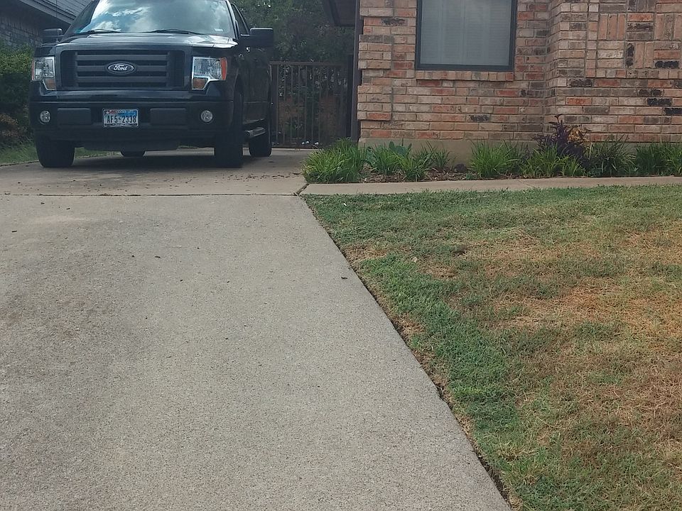 1st image of 1540 Hollowbrook Ct