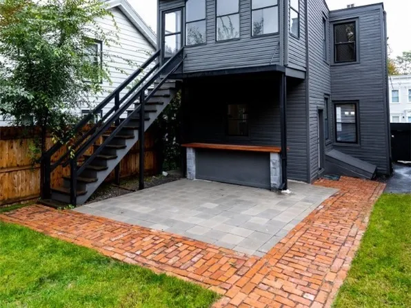 517 State St, Hudson, NY 12534