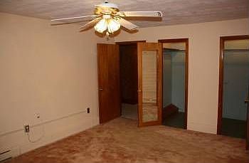 5th image of 55 Valley Dr