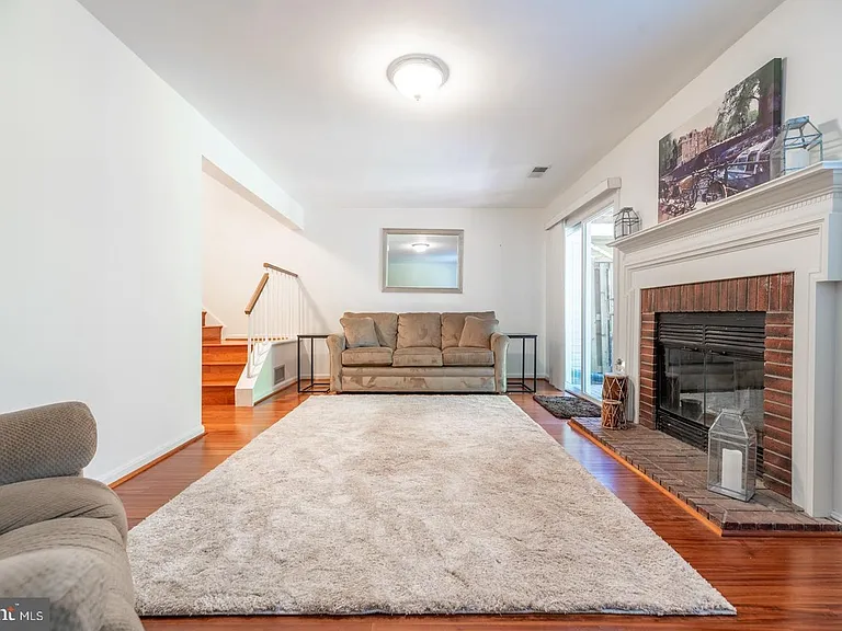 44054 Gala Cir — Photo 10