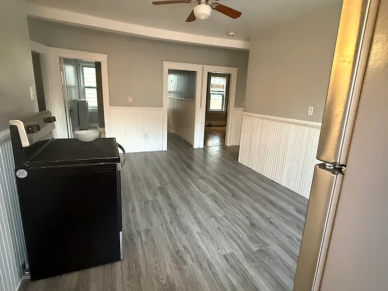 42 Lincoln St #2 — Photo 7