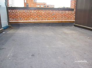 448 W 50th St #3, New York, NY 10019