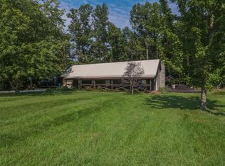 2508 W Tanglewood Rd, Versailles, IN 47042