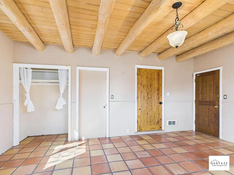 204 Solana Dr — Photo 24