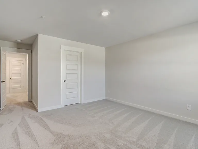 656 Birdie Dr — Photo 18