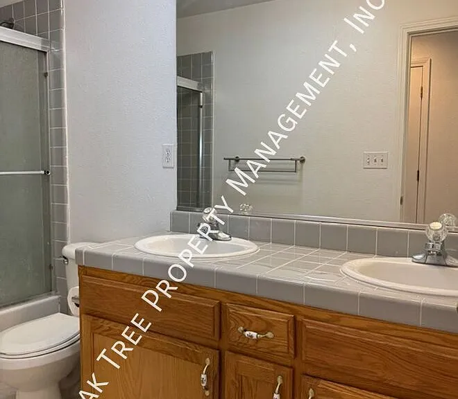 2705 Keats Ave — Photo 27