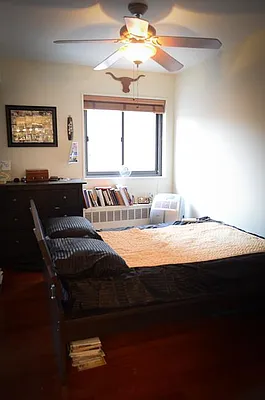 Sold by R New York | media 10