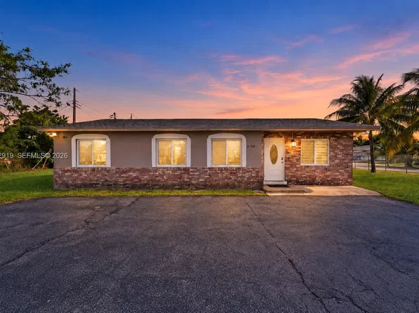 2120 NW 28th Ter, Fort Lauderdale, FL 33311