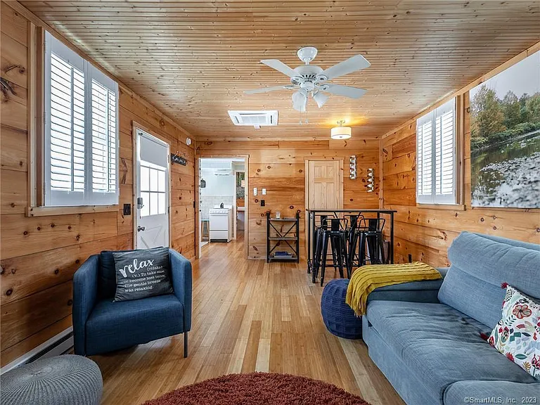 6 Brunetto Grv — Photo 5