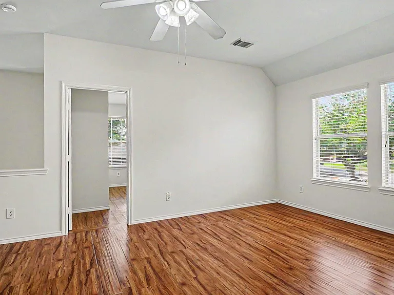 2615 Atwood Glen Ln — Photo 10