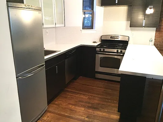 Rented by Level Group | media 11