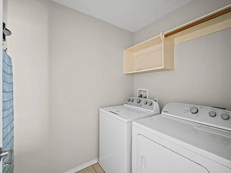 11 Scenic Brook Ct — Photo 24