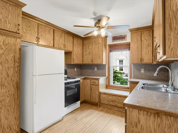 2319 4th St NE, Minneapolis, MN 55418