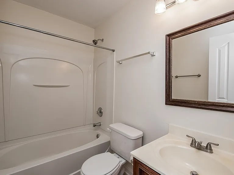 5010 Stowe Derby Dr — Photo 14