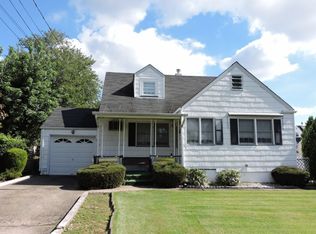 174 Rosalie St, Maywood, NJ 07607