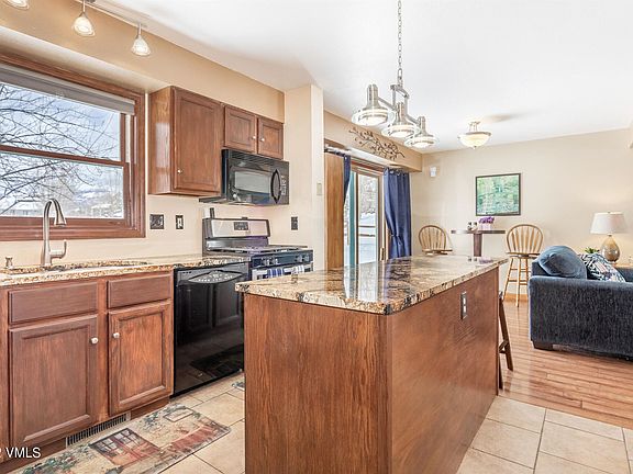 2nd image of 542 Golden Eagle Dr