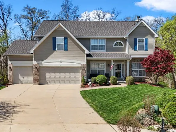 42 Riverdell Ct, Wentzville, MO 63385