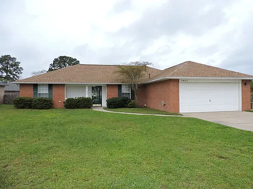 2052 Southwind Cir Photo 1