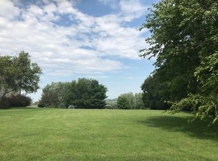 141 Lake Summerset Rd, Davis, IL 61019