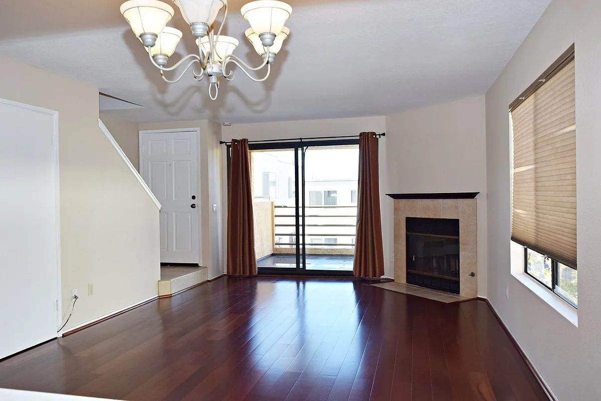 Building Photo - 5744 Mildred St