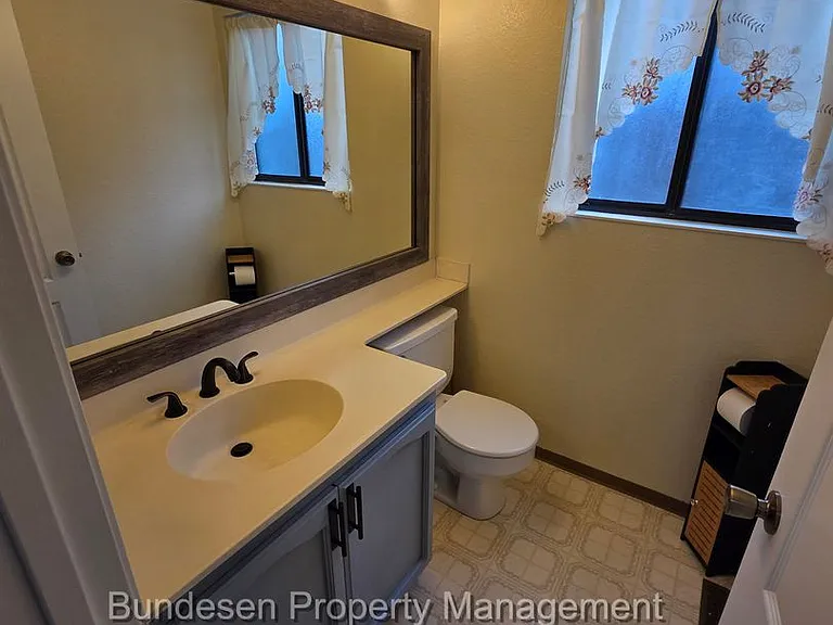 7453 Maximillian Pl — Photo 10