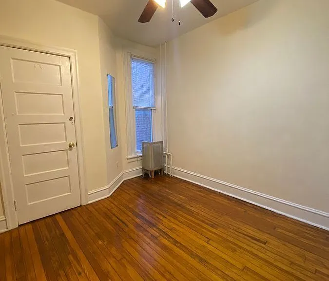 453 S 60th St #2F — Photo 5