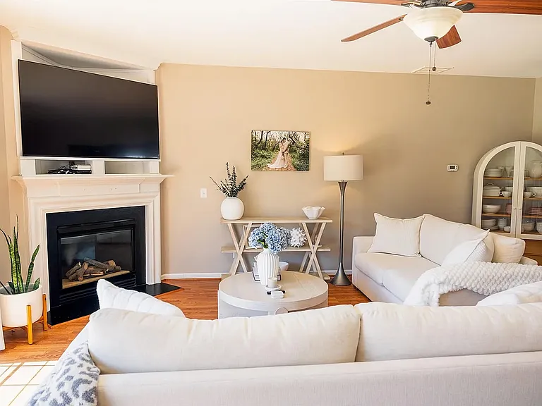 126 Waterford Park Dr #126 — Photo 5