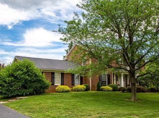 8309 Freemont Rd, Louisville, KY 40242