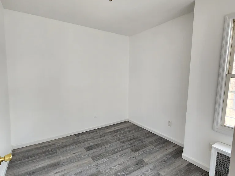 10 Brighton Ave #2 — Photo 9
