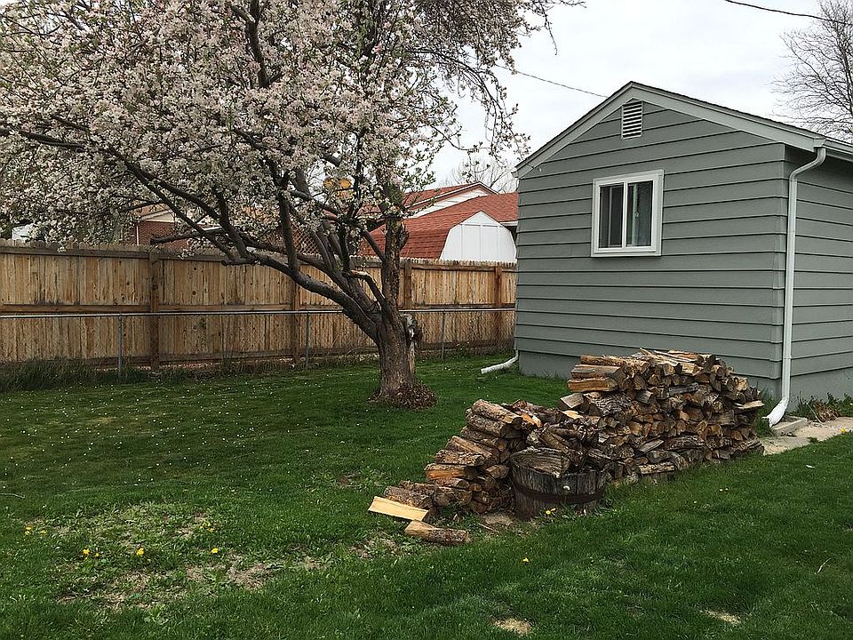 2nd image of 6317 Fenton St