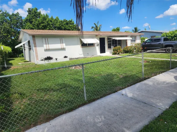 17200 NW 11th Ave, Miami Gardens, FL 33169