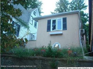 93 Pleasant Valley Ave, Staten Island, NY 10304