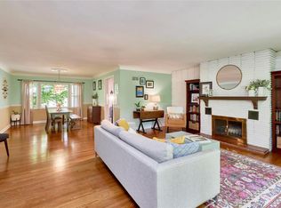 6405 Ruth Dr, Saint Louis, MO 63116