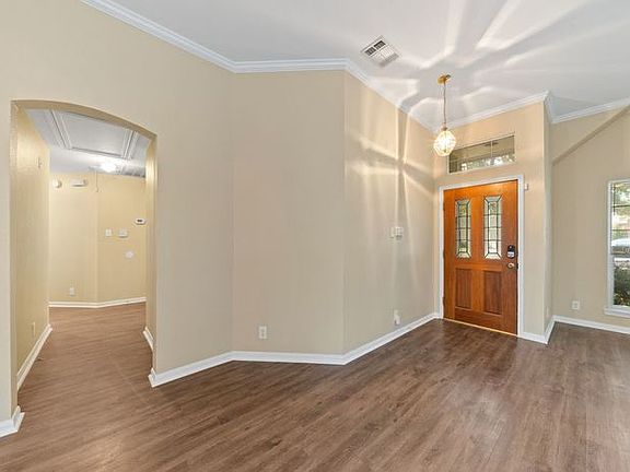 2nd image of 8211 Parkland Hills Dr