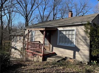 8005 S Church Rd, Liberty, MO 64068