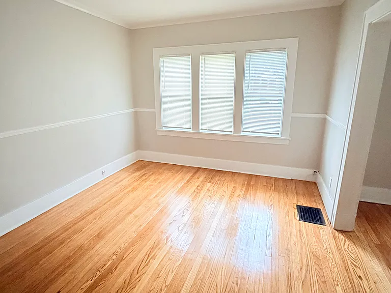 168 Ellicott St — Photo 3