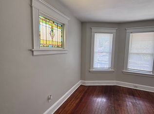 115 Smith St, Bridgeport, CT 06607