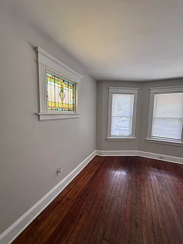 115 Smith St Photo 1