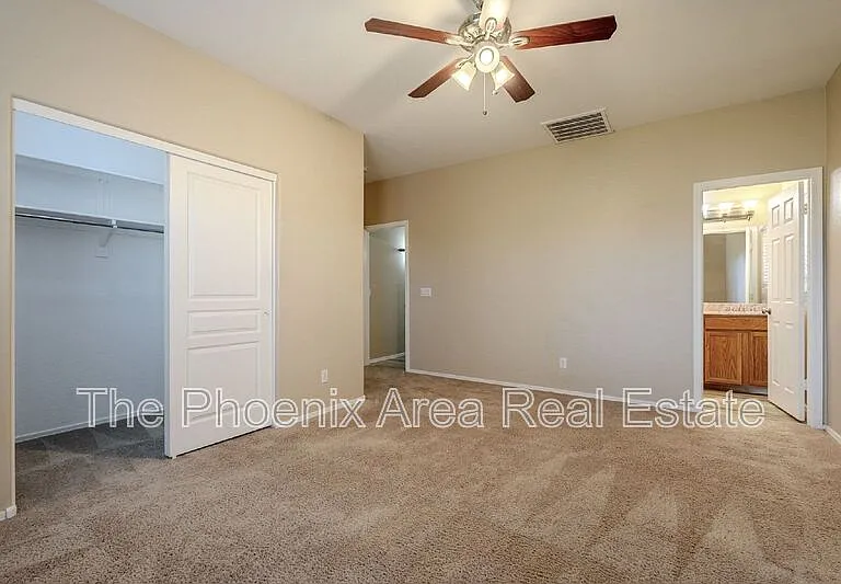 29189 N Shannon Dr — Photo 21